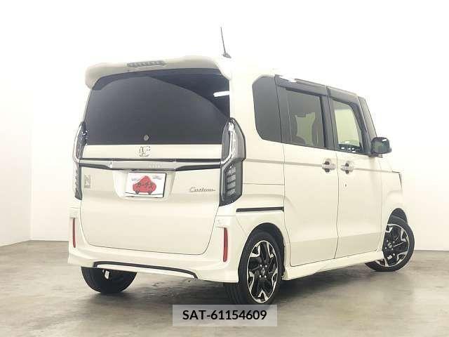 Honda N BOX CUSTOM 2018-04 307183-2