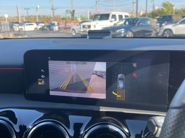 Mercedes Benz A-CLASS 2019-05 20818-12