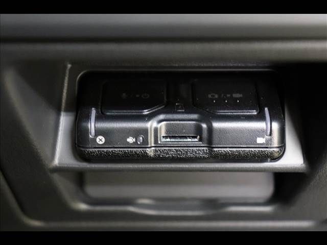 Mazda CX-30 2021-11 22419-7