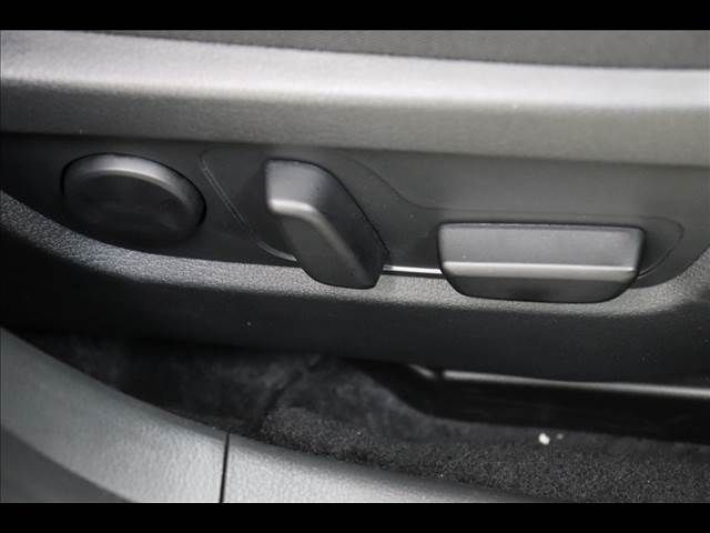 Mazda CX-30 2021-11 22419-11