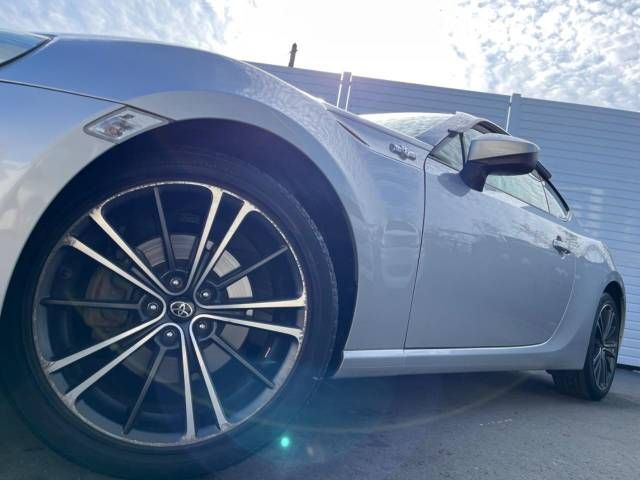 Toyota 86 2012-07 195407-13