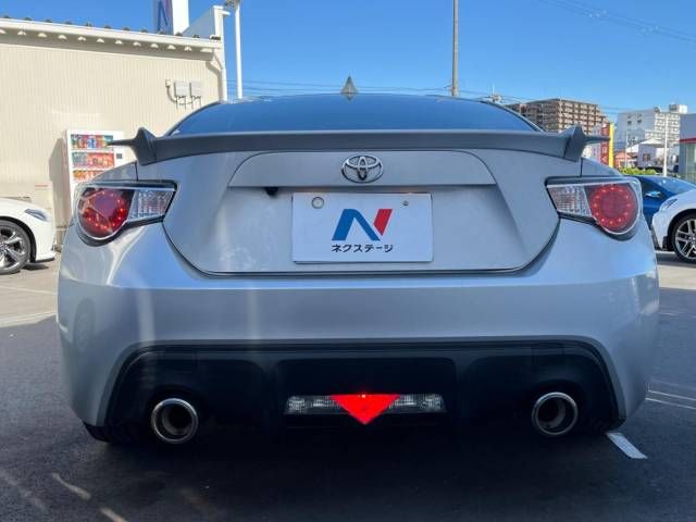 Toyota 86 2012-07 195407-15