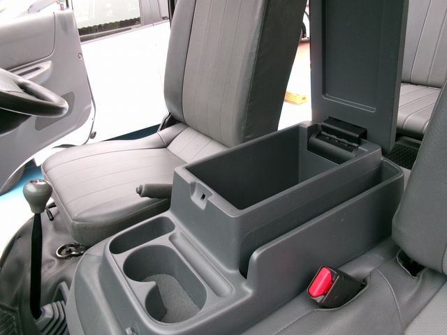 Mazda BONGO VAN 2015-03 948-17