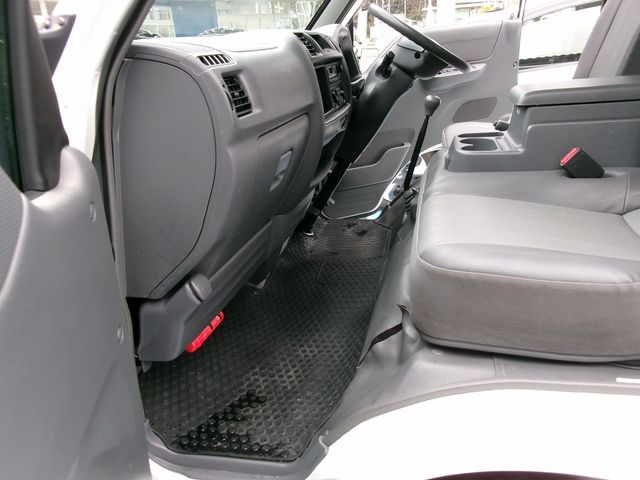 Mazda BONGO VAN 2015-03 948-18