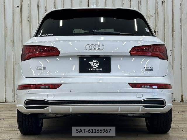 Audi Q5 2018-05 375698-12