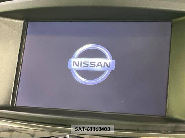 Nissan ELGRAND 2018-09 246336-3