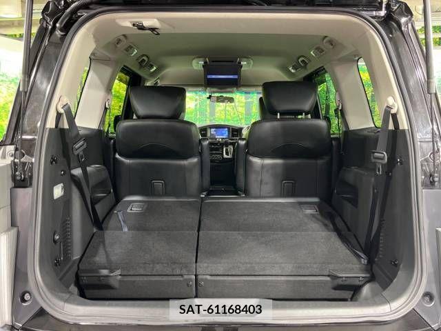 Nissan ELGRAND 2018-09 246336-11