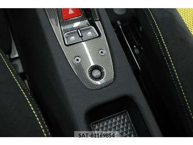 Ferrari 458 Speciale 2015-02 297620-12