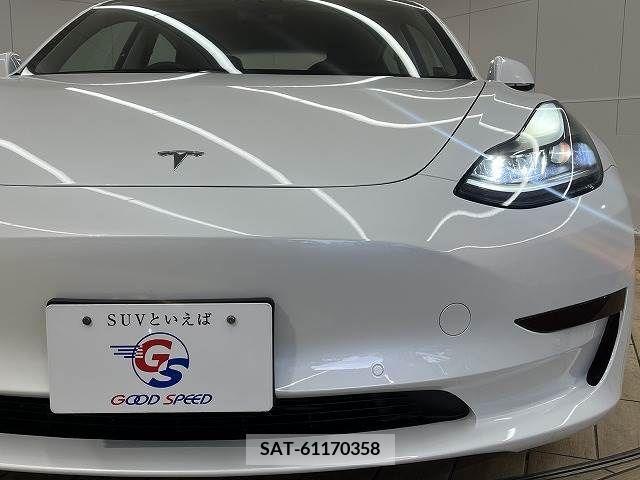 Tesla MODEL 3 2021-12 310900-18