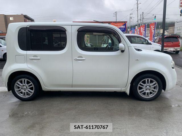 Nissan CUBE 2012-03 203028-3