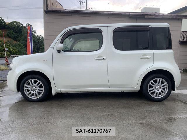 Nissan CUBE 2012-03 203028-4