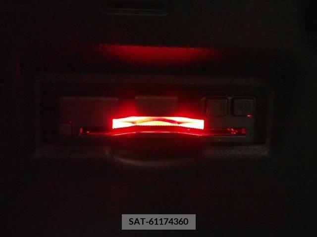 Toyota VOXY 2023-07 370407-13