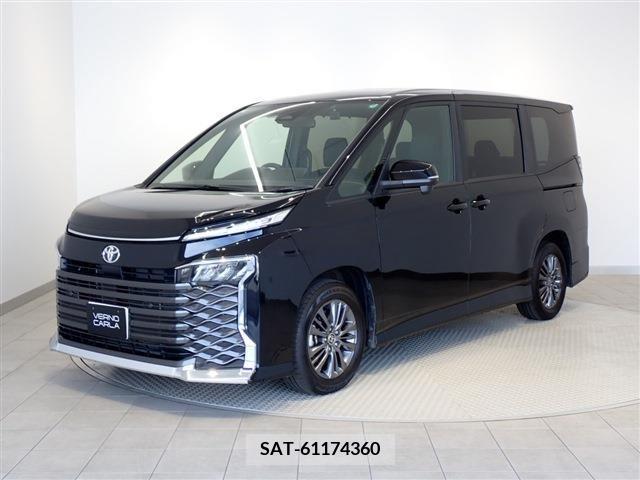 Toyota VOXY 2023-07 370407-5