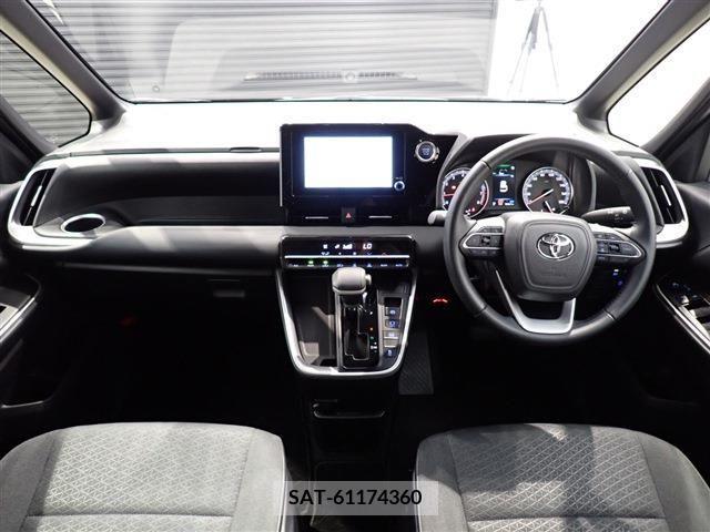 Toyota VOXY 2023-07 370407-10