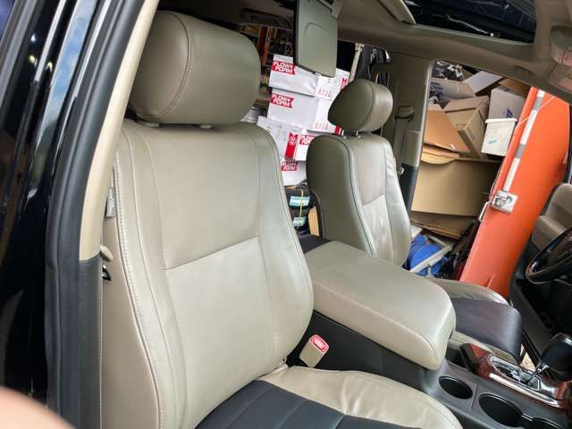 Toyota SEQUOIA 2008-01 8581-2