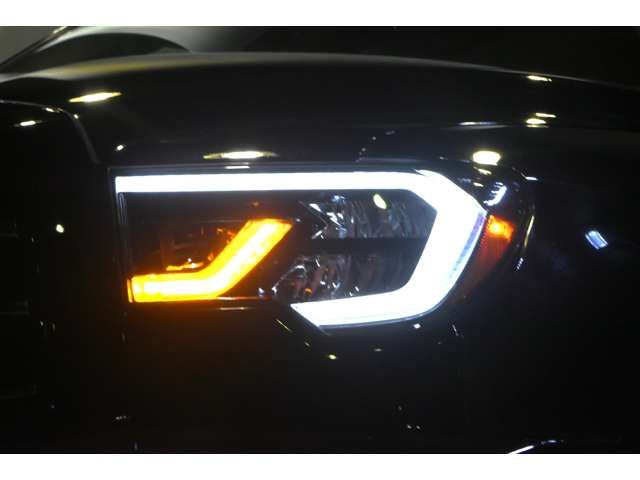 Toyota SEQUOIA 2008-01 8581-7