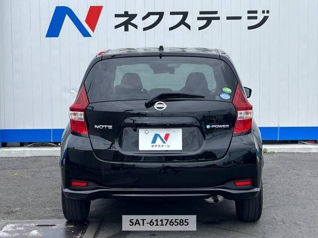 Nissan NOTE 2018-06 365465-16
