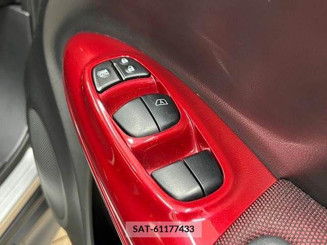 Nissan JUKE 2011-07 372840-6