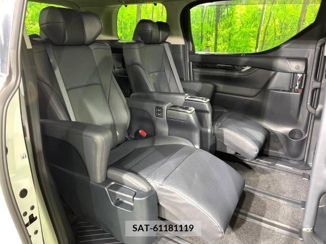 Toyota ALPHARD 2022-09 382716-9