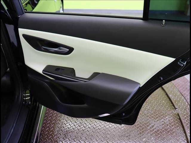 Toyota CROWN SEDAN 2019-05 188619-26