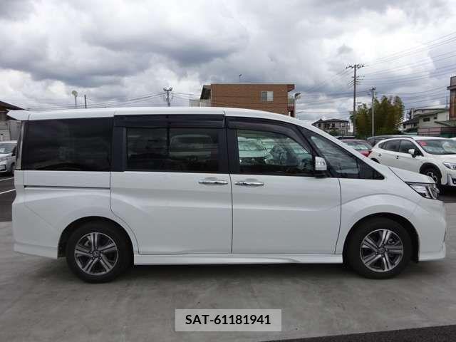 Honda e 2022-01 386641-11