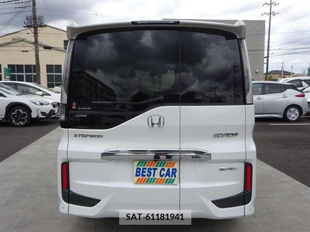 Honda e 2022-01 386641-6
