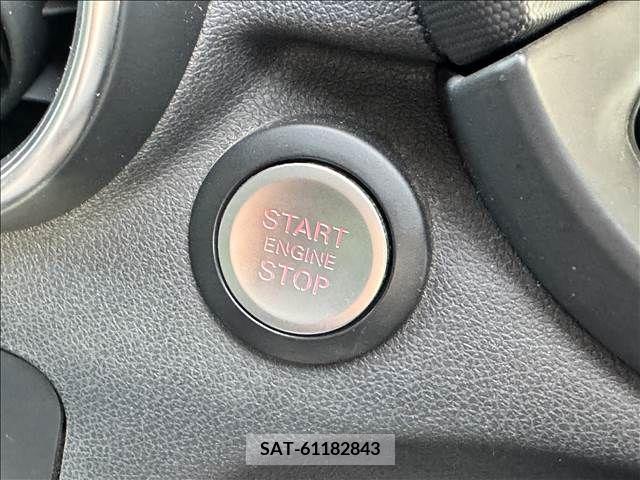 Audi A1 2013-06 356439-13