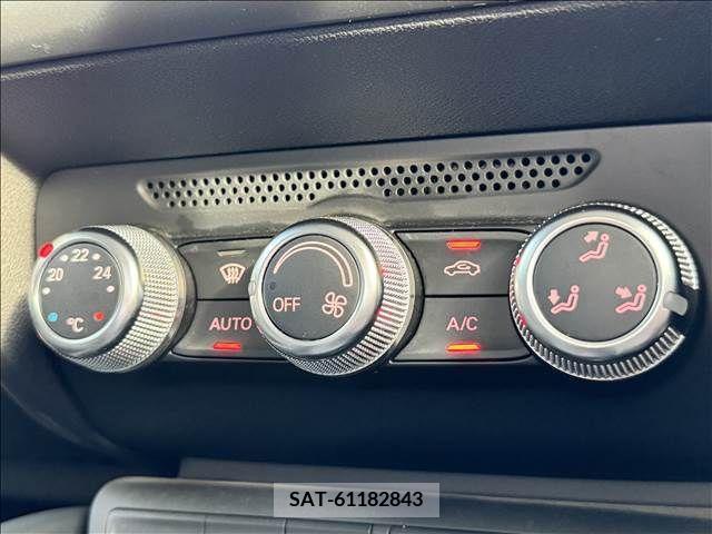 Audi A1 2013-06 356439-12