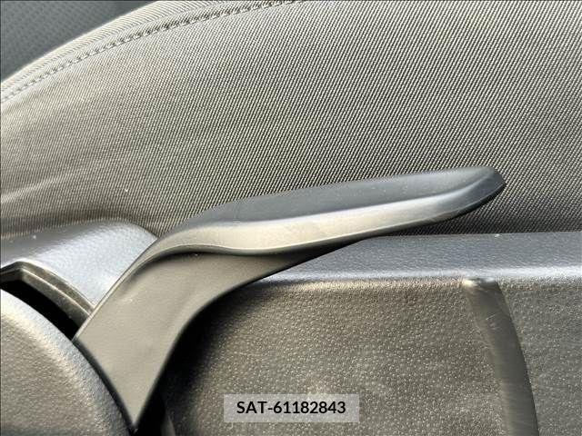 Audi A1 2013-06 356439-27