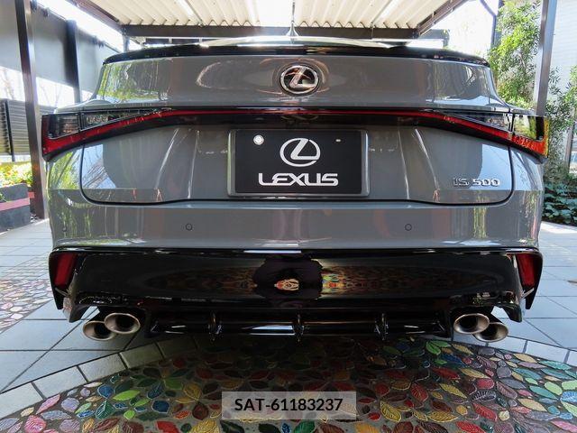 Lexus IS 2024-03 238442-4