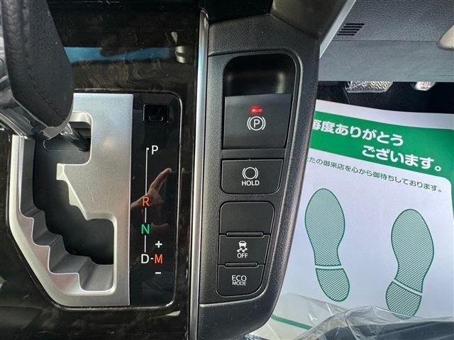 Toyota VELLFIRE 2016-11 195284-12