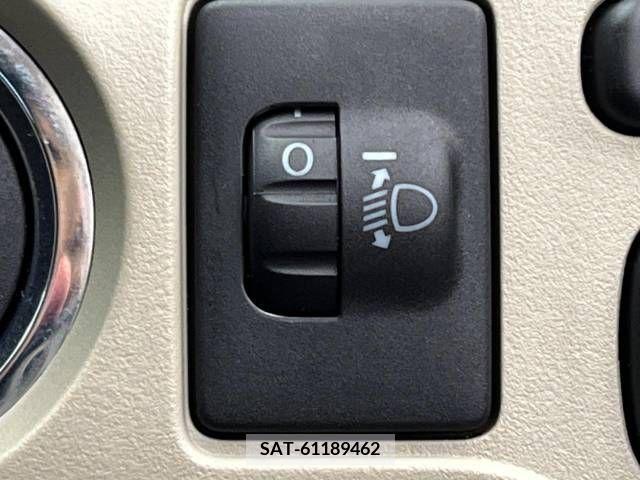 Toyota PREMIO 2008-06 366297-7