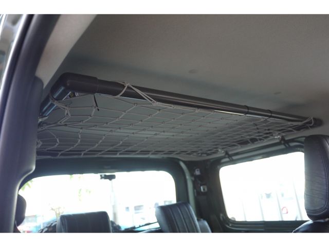 Suzuki JIMNY 2018-09 20934-8