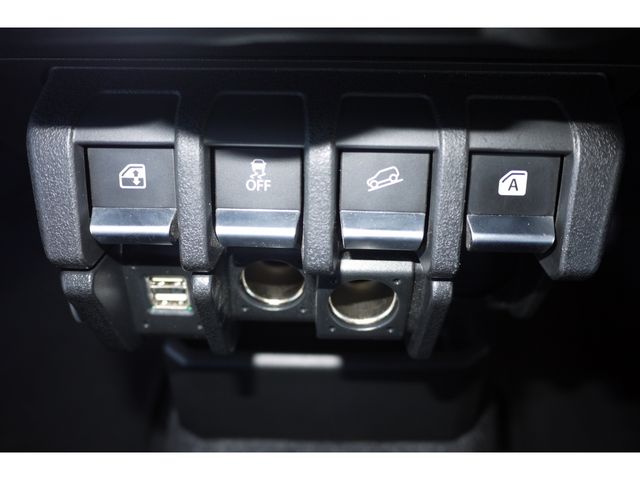 Suzuki JIMNY 2018-09 20934-17
