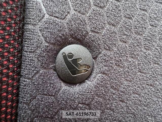 Nissan JUKE 2012-09 320480-6