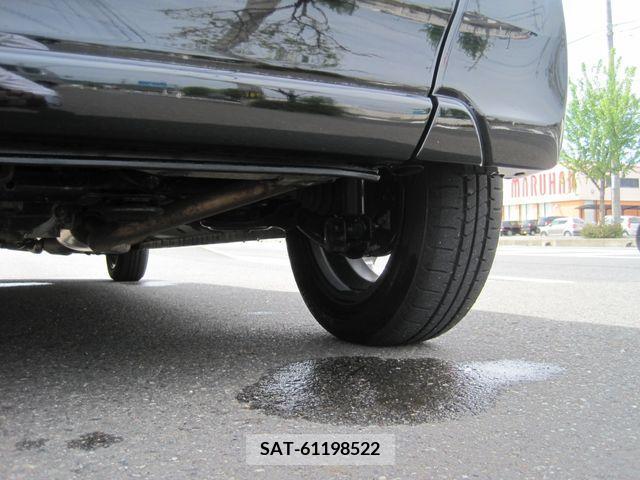 Honda N BOX 2015-05 279437-5