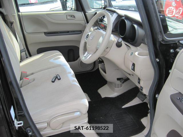 Honda N BOX 2015-05 279437-7