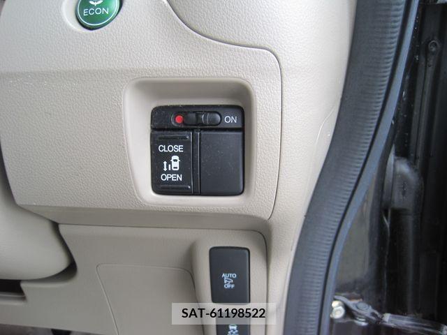Honda N BOX 2015-05 279437-8