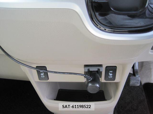 Honda N BOX 2015-05 279437-16