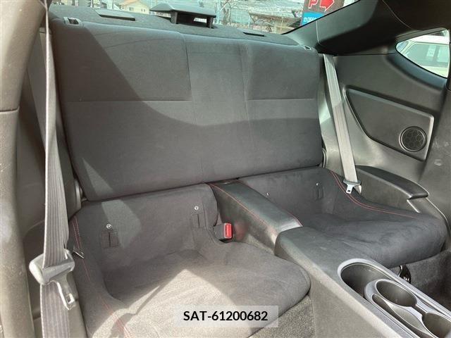 Toyota 86 2013-10 228322-10