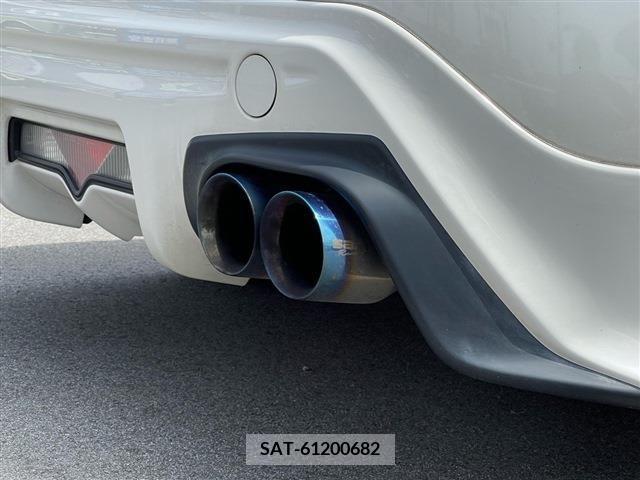 Toyota 86 2013-10 228322-18