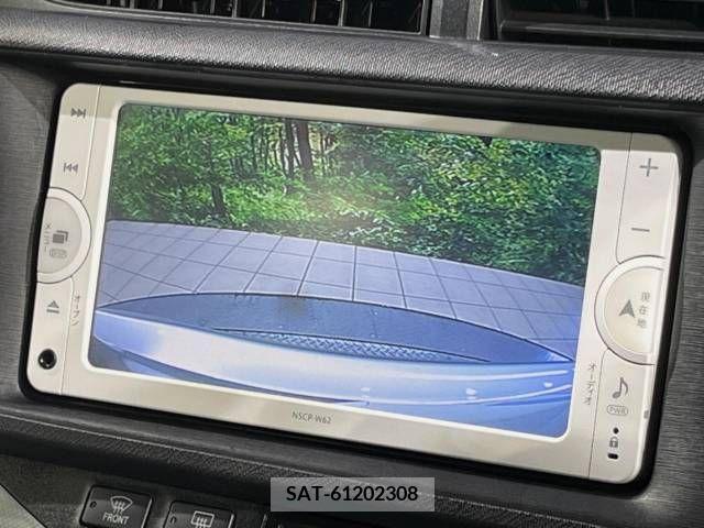 Toyota AQUA 2012-01 347185-3