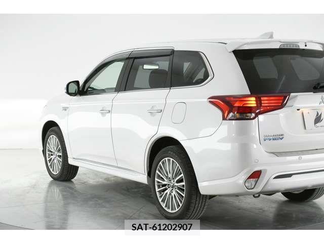 Mitsubishi OUTLANDER PHEV 2018-11 219970-6