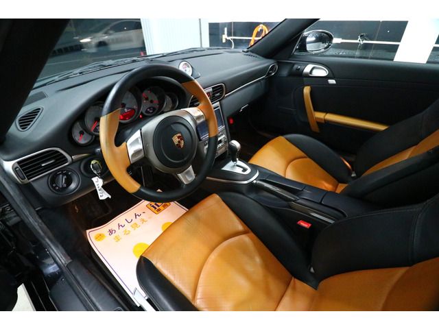 Porsche 911 2006-02 325-17