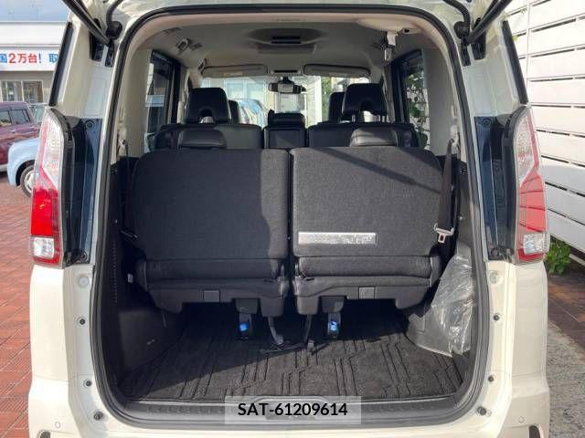 Nissan SERENA 2019-06 393905-11