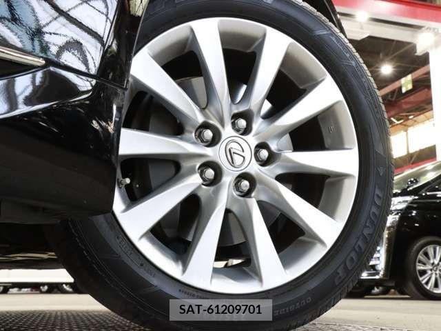 Lexus LS 2013-07 334321-14