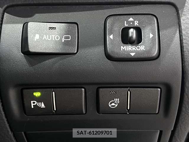 Lexus LS 2013-07 334321-19