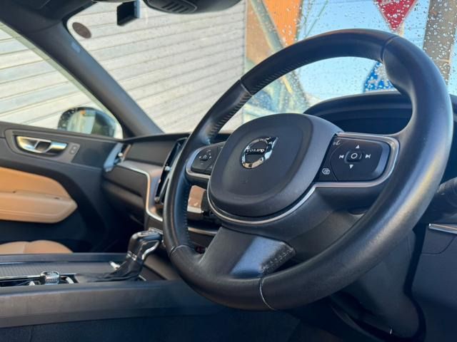 Volvo XC60 2018-05 184234-16