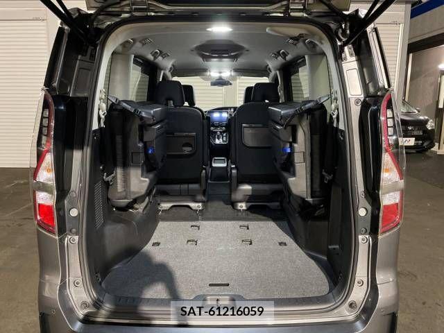 Nissan SERENA 2020-05 325085-11