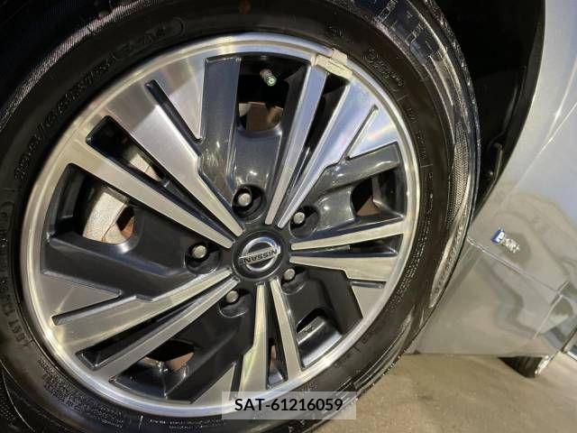 Nissan SERENA 2020-05 325085-14